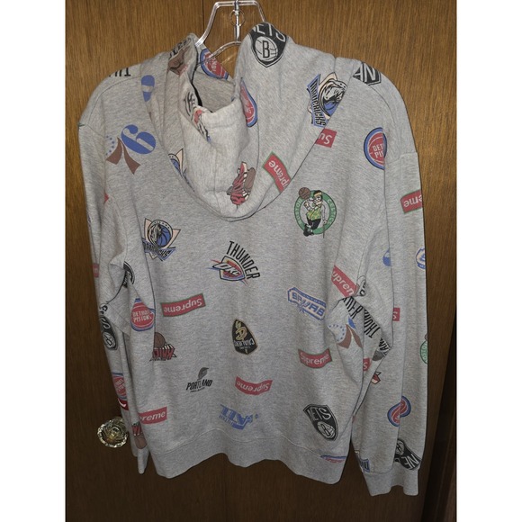 Rare SUPREME Hooded Sweatshirt Hoodie Men's Used from Japan Size M - Picture 8 of 8